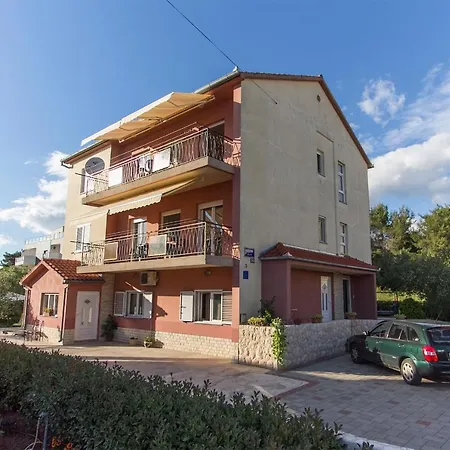 Nella Apartment Zadar Exterior photo