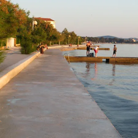 Nella Apartment Zadar Exterior photo